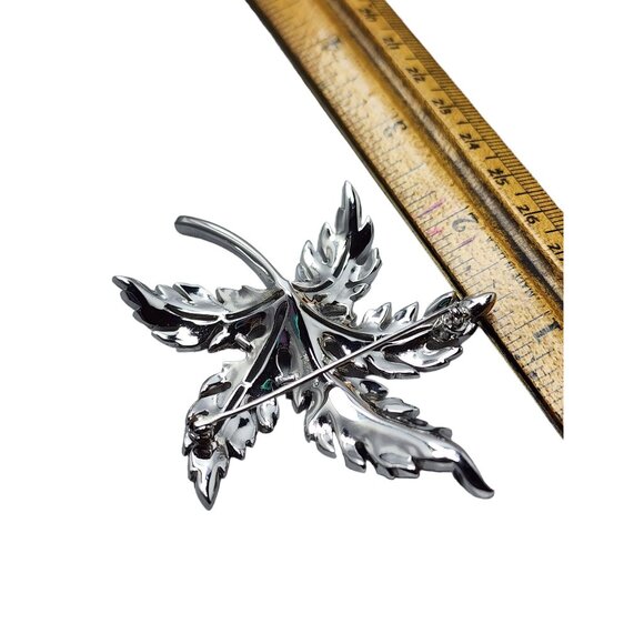Vintage Signed Crown Trifari Rhinestone Pave Leaf Brooch (A1479) - Picture 5 of 6